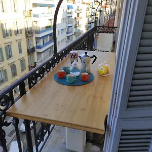  Apartment Pretty And Quiet Floor 2 Bedroom Flat In The Port Area Of